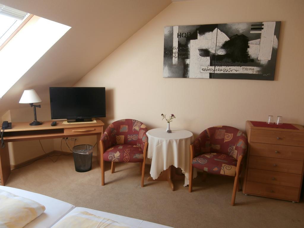 Hotel Hasselbarth Burg auf Fehmarn Habitación foto